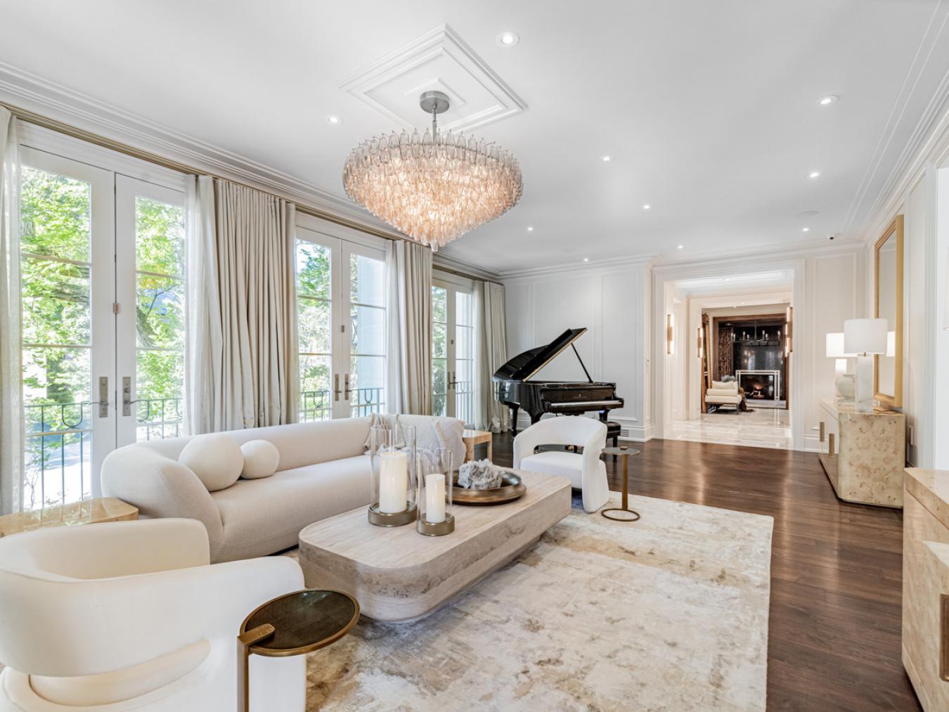 100 Ardwold Gate, Toronto, ON, M5R 2W2, Canada, 4 Bedrooms Bedrooms, ,7 BathroomsBathrooms,Residential,For Sale,100 Ardwold Gate,1670479
