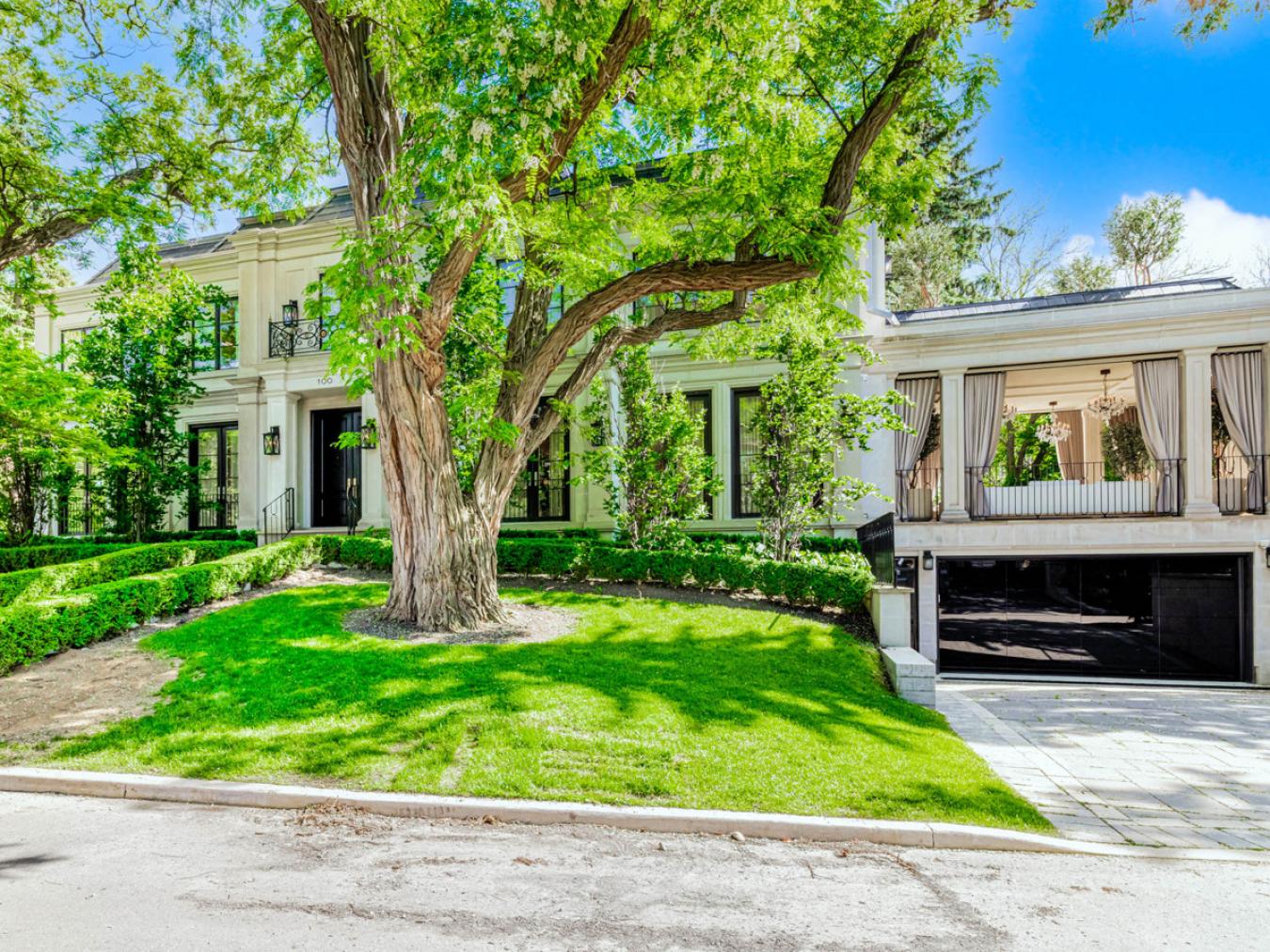 100 Ardwold Gate, Toronto, ON, M5R 2W2, Canada, 4 Bedrooms Bedrooms, ,7 BathroomsBathrooms,Residential,For Sale,100 Ardwold Gate,1670479