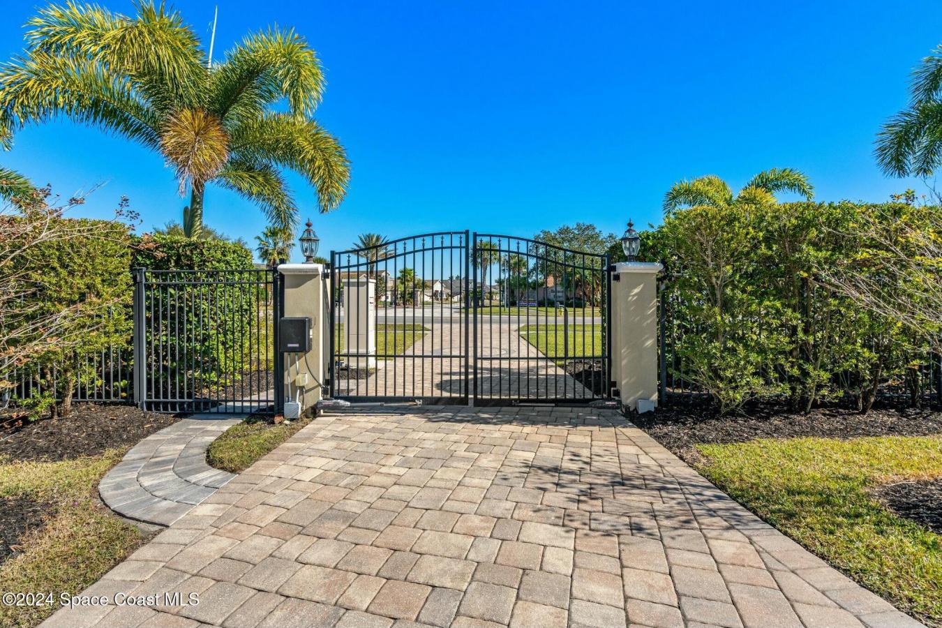 1802 St Andrews Boulevard, Melbourne, Florida, 32940, United States, 5 Bedrooms Bedrooms, ,4 BathroomsBathrooms,Residential,For Sale,1802 St Andrews Boulevard,1670463