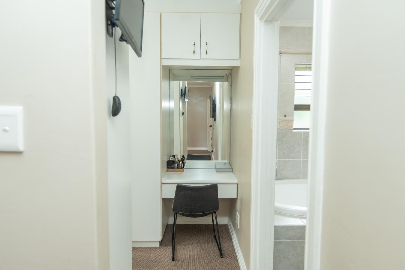 Port Elizabeth, 6070, South Africa, 4 Bedrooms Bedrooms, ,3 BathroomsBathrooms,Residential,For Sale,1677465