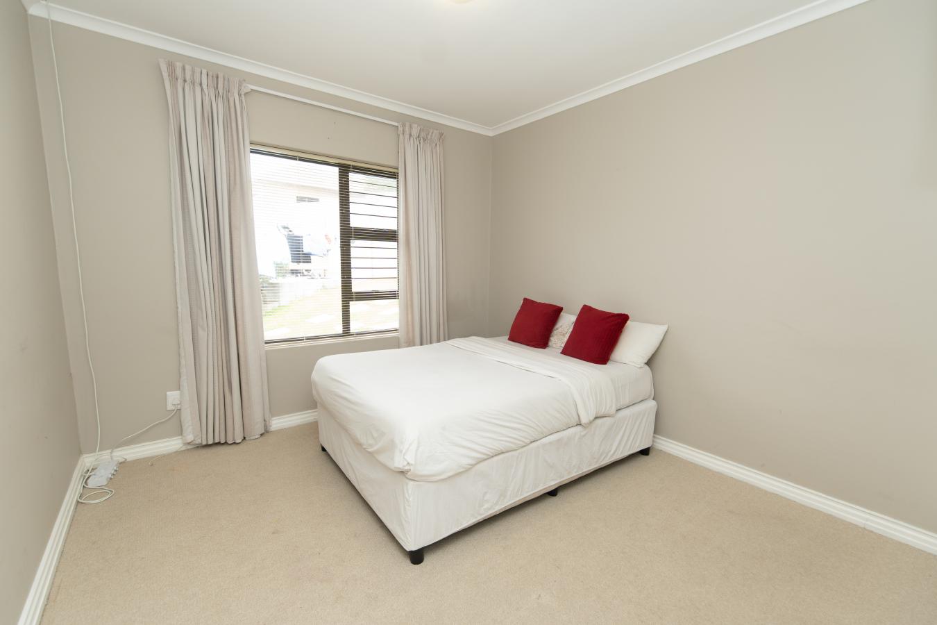 Port Elizabeth, 6070, South Africa, 4 Bedrooms Bedrooms, ,3 BathroomsBathrooms,Residential,For Sale,1677465