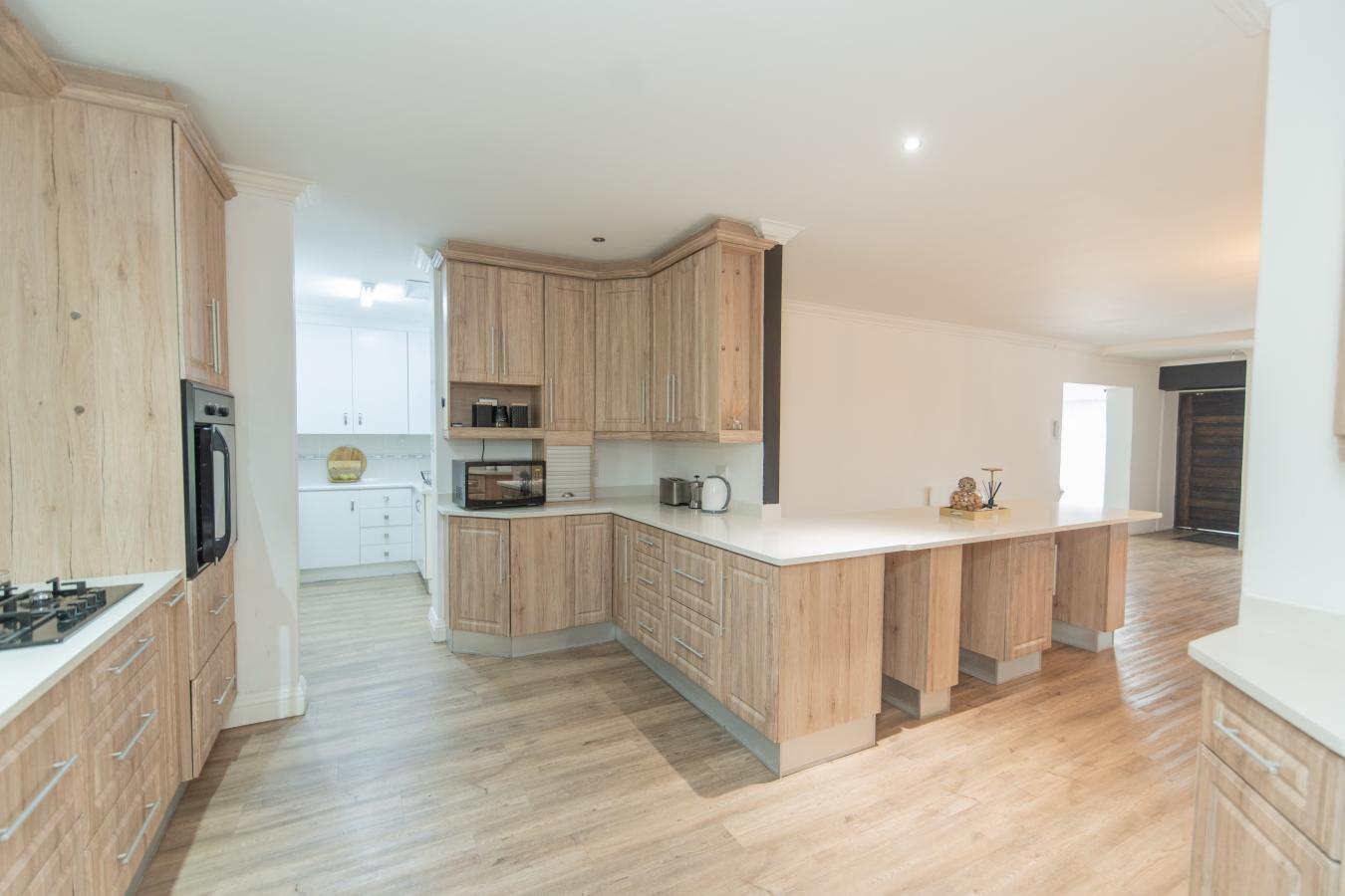 Port Elizabeth, 6070, South Africa, 4 Bedrooms Bedrooms, ,3 BathroomsBathrooms,Residential,For Sale,1677465