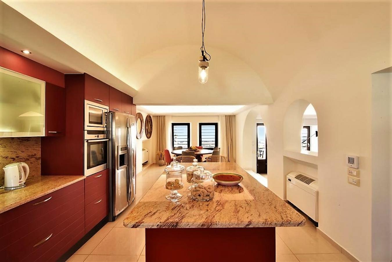 Cyclades/Santorini, Thira, Greece, 5 Bedrooms Bedrooms, ,7 BathroomsBathrooms,Residential,For Sale,Cyclades/Santorini,1673834