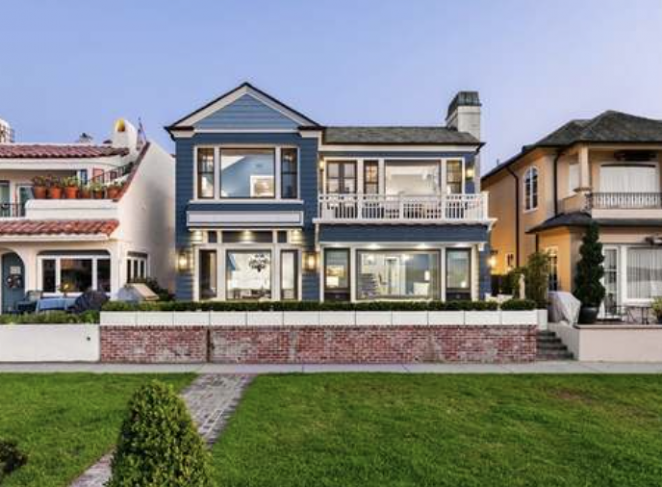 320 Ruby Avenue, Newport Beach, CA, 92662, United States, ,3 BathroomsBathrooms,Residential,For Sale,320 Ruby Avenue,1673828