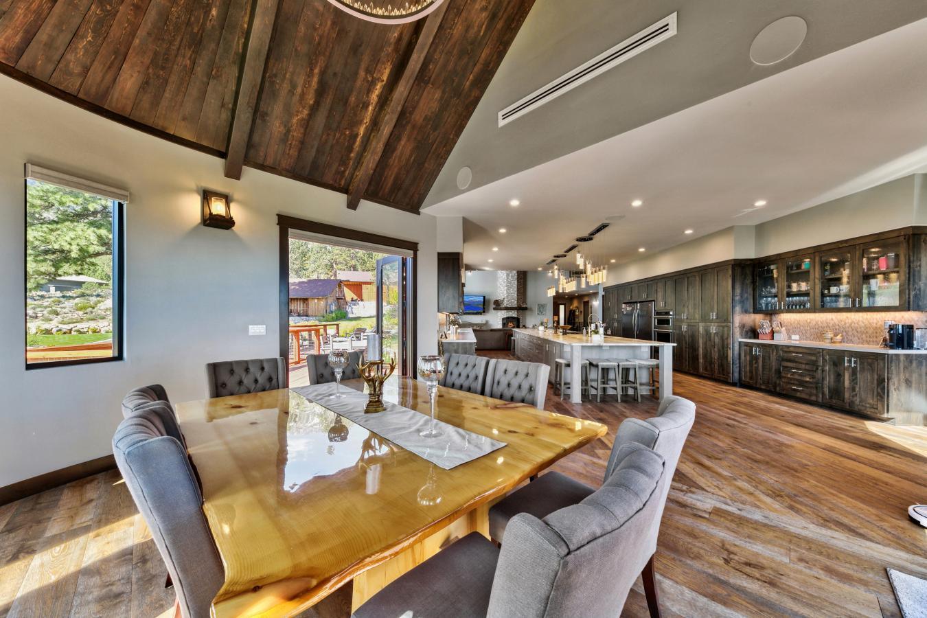 164 Mott Creek Lane, Gardnerville, Nevada, 89460, United States, 7 Bedrooms Bedrooms, ,6 BathroomsBathrooms,Residential,For Sale,164 Mott Creek Lane,1673820