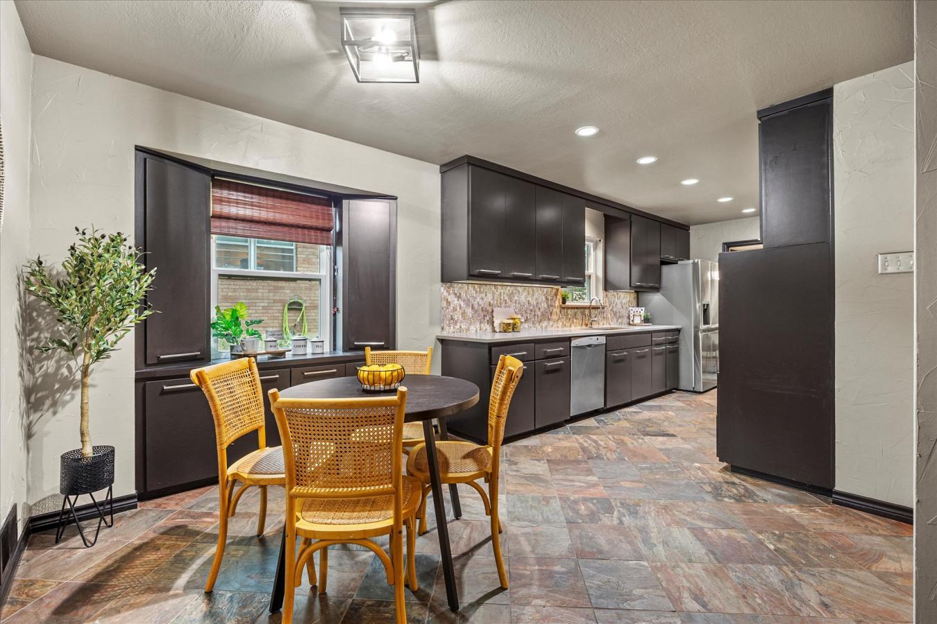 8917 Sweetwater Drive, Dallas, TX, 75228, United States, 3 Bedrooms Bedrooms, ,2 BathroomsBathrooms,Residential,For Sale,8917 Sweetwater Drive,1673812