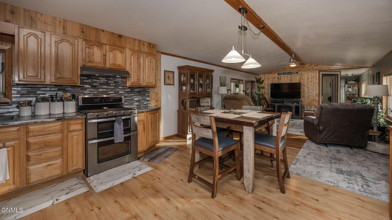 12780 30th Street SW, Belfield, ND, 58622, United States, 3 Bedrooms Bedrooms, ,2 BathroomsBathrooms,Residential,For Sale,12780 30th Street SW,1673808