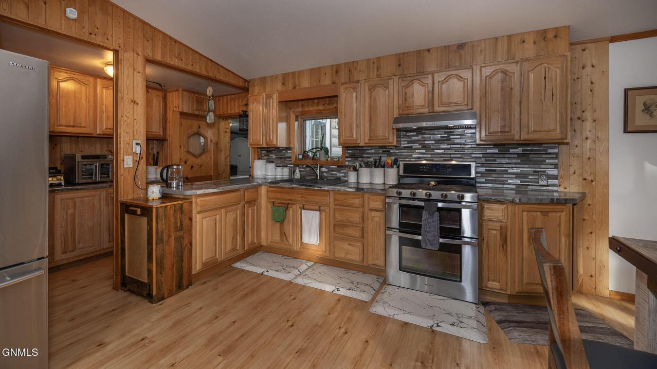 12780 30th Street SW, Belfield, ND, 58622, United States, 3 Bedrooms Bedrooms, ,2 BathroomsBathrooms,Residential,For Sale,12780 30th Street SW,1673808