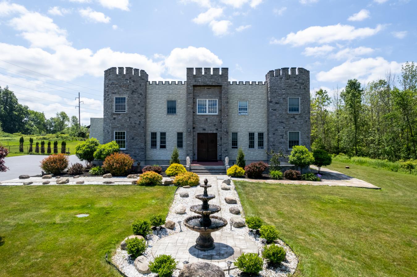 Ballston Lake, Saratoga, 12019, United States, 9 Bedrooms Bedrooms, ,6 BathroomsBathrooms,Residential,For Sale,1831695