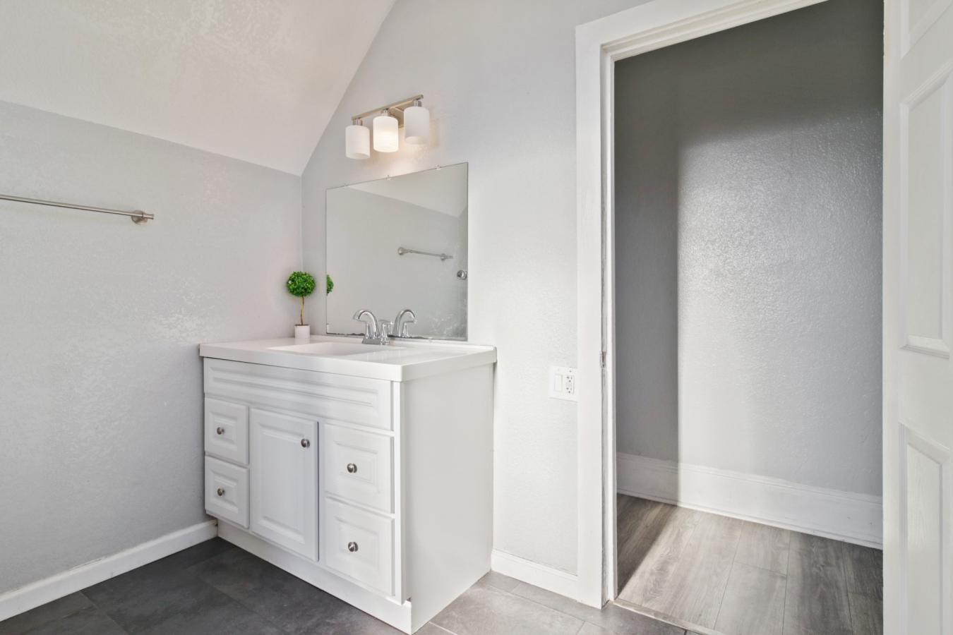 3133 Harrison Street, Oakland, CA, 94611, United States, 4 Bedrooms Bedrooms, ,2 BathroomsBathrooms,Residential,For Sale,3133 Harrison Street,1676199