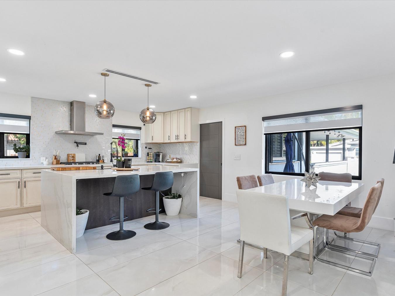 1355 Hollywood Boulevard, Hollywood, Florida, 33019, United States, 3 Bedrooms Bedrooms, ,2 BathroomsBathrooms,Residential,For Sale,1355 Hollywood Boulevard,1676195