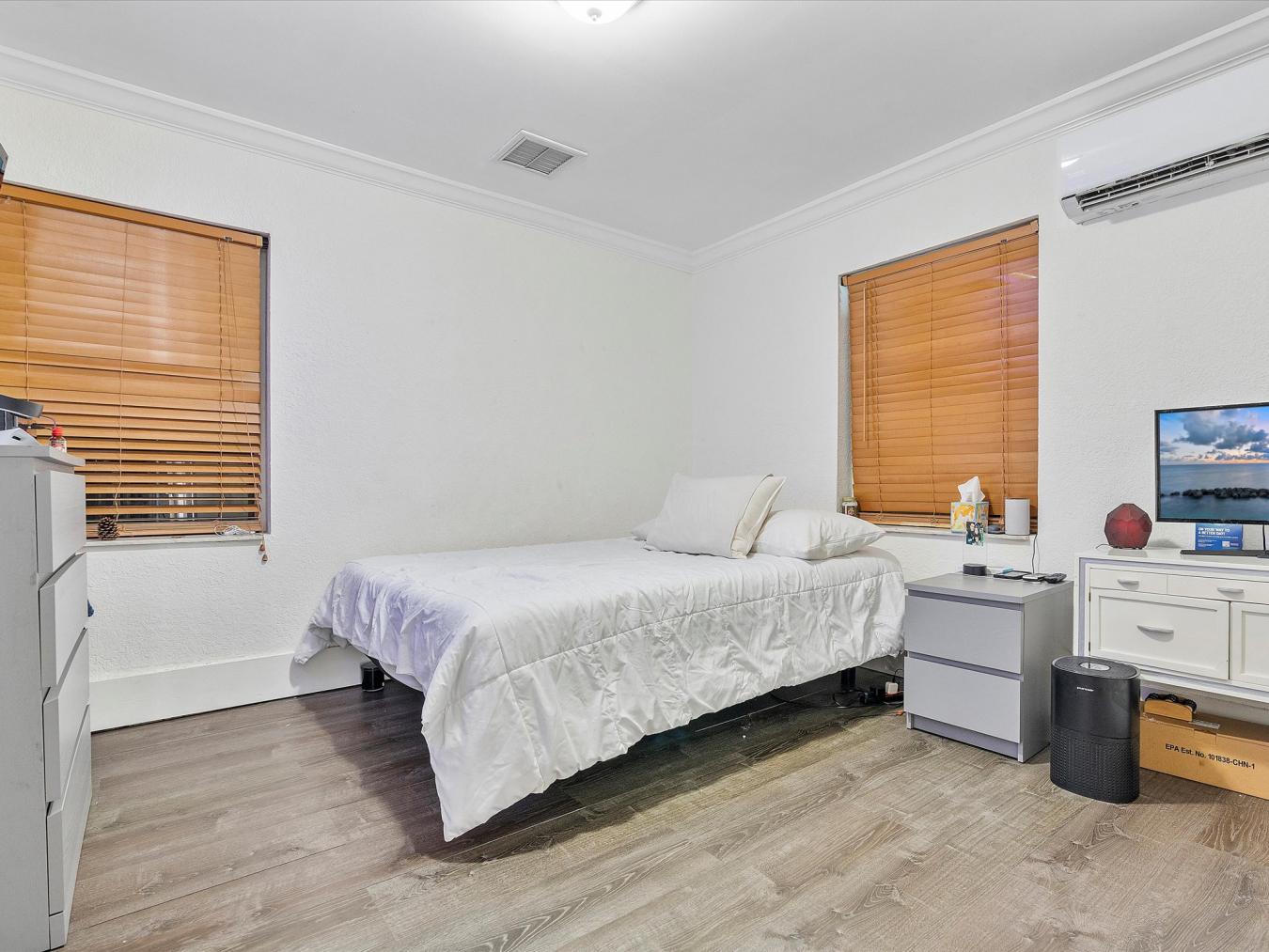 1355 Hollywood Boulevard, Hollywood, Florida, 33019, United States, 3 Bedrooms Bedrooms, ,2 BathroomsBathrooms,Residential,For Sale,1355 Hollywood Boulevard,1676195