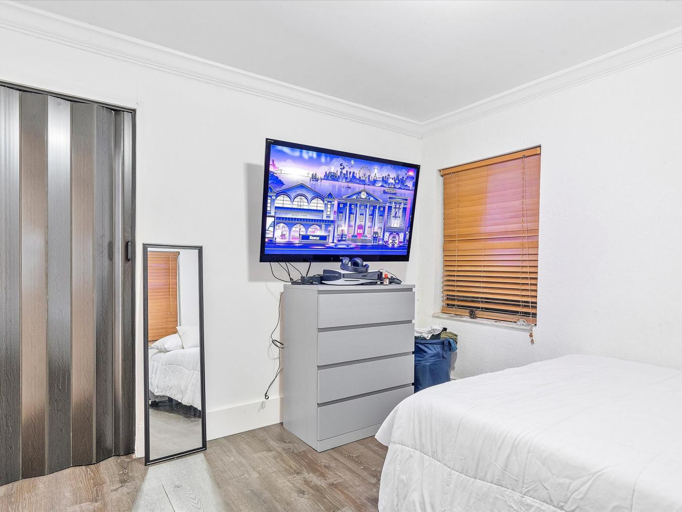 1355 Hollywood Boulevard, Hollywood, Florida, 33019, United States, 3 Bedrooms Bedrooms, ,2 BathroomsBathrooms,Residential,For Sale,1355 Hollywood Boulevard,1676195