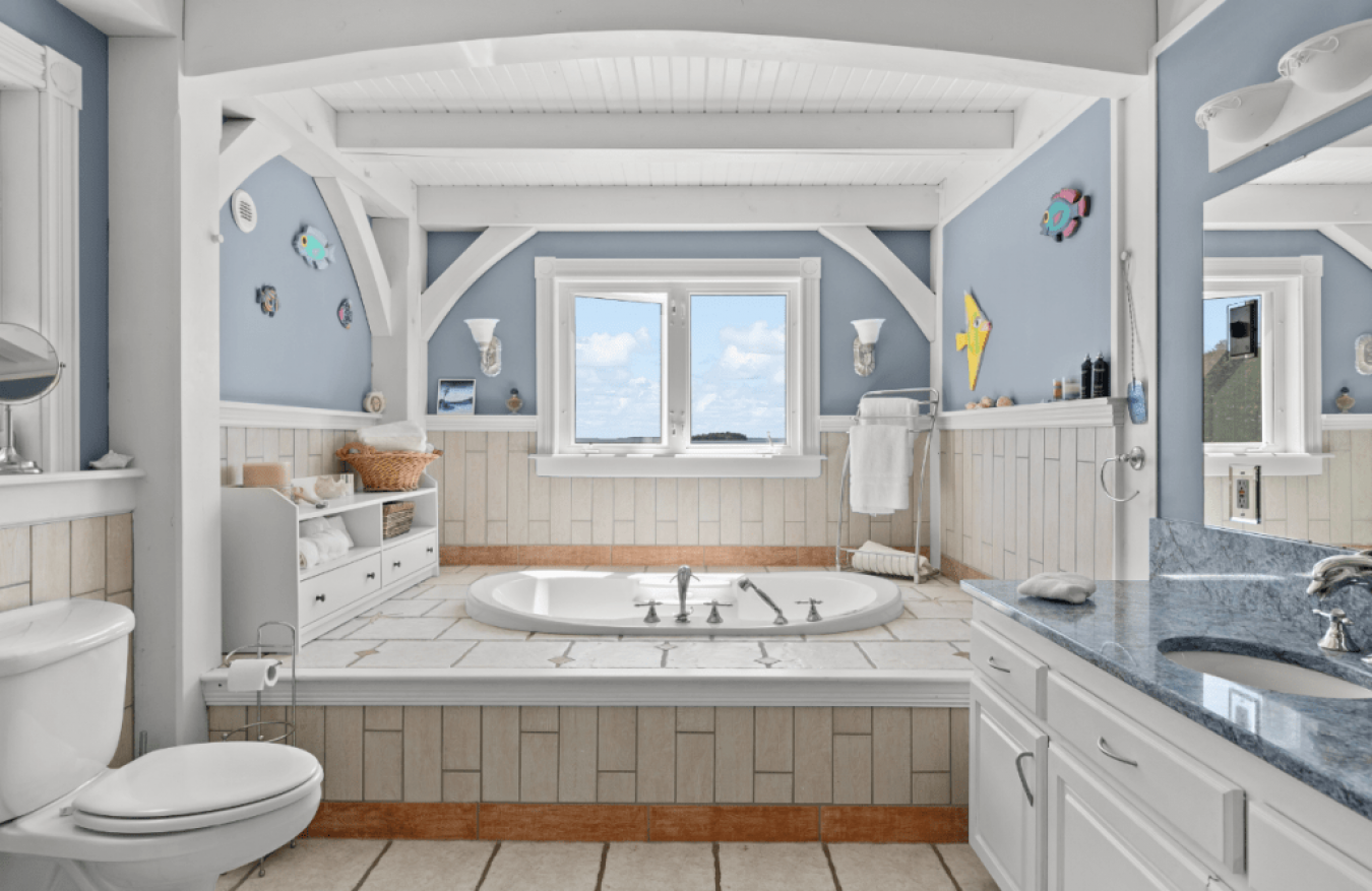 226 Crandall Road, Martins Point, NS, B0J 2E0, Canada, 5 Bedrooms Bedrooms, ,5 BathroomsBathrooms,Residential,For Sale,226 Crandall Road,1681214