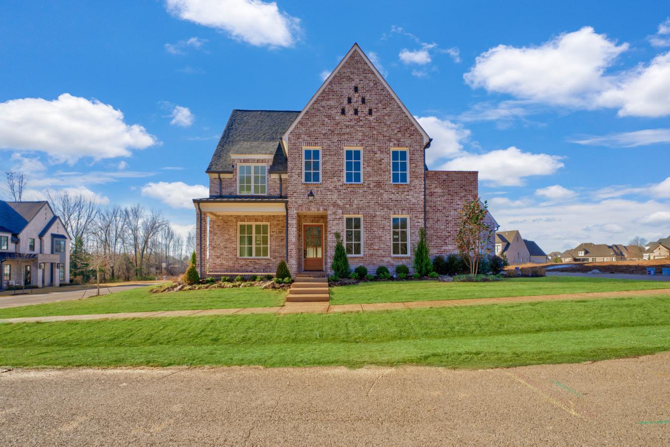 527 BRANGUS VALLEY, Unincorporated, TN, 38017, United States, 5 Bedrooms Bedrooms, ,4 BathroomsBathrooms,Residential,For Sale,527 BRANGUS VALLEY,1681206