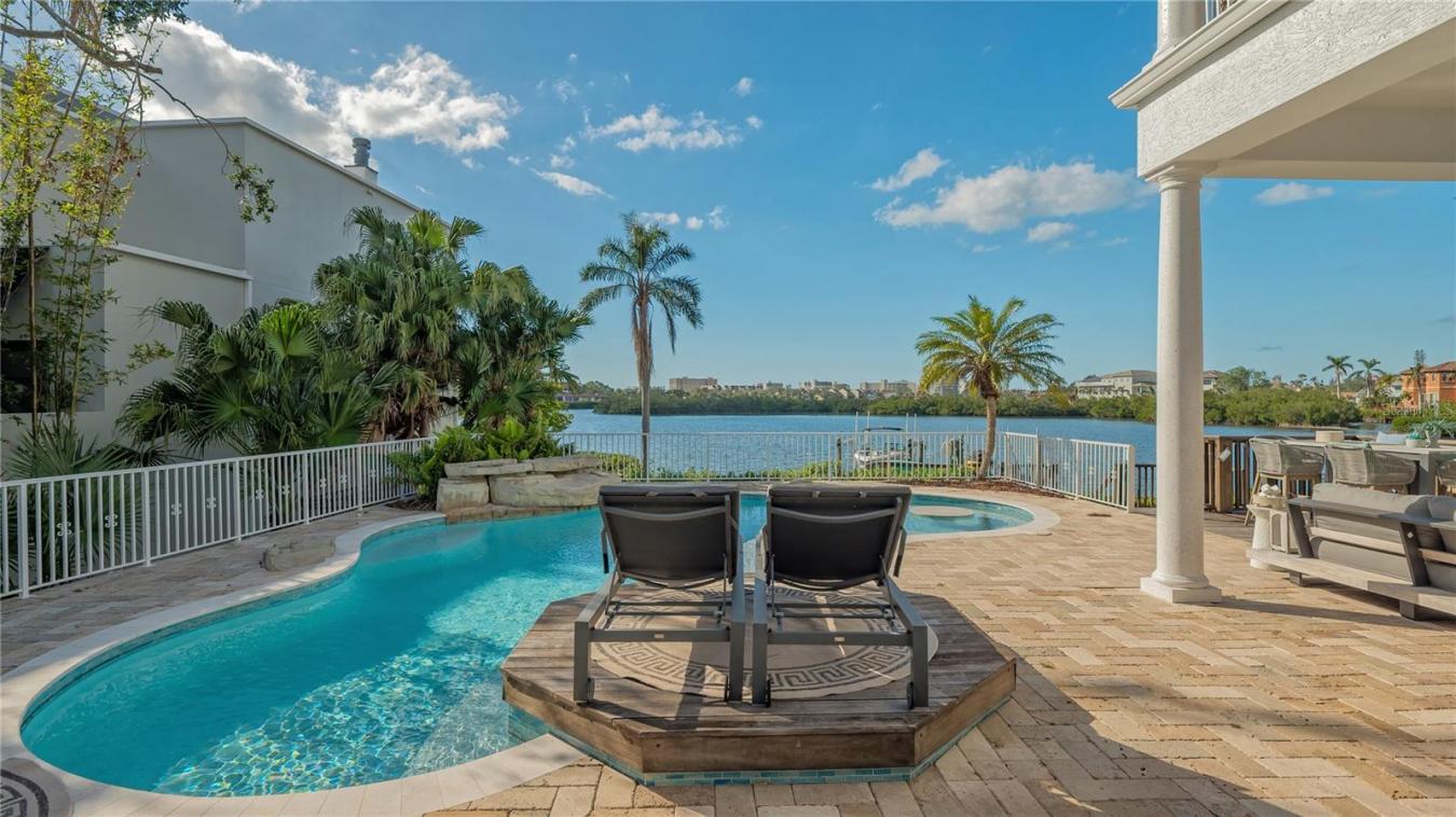 6330 HOLLYWOOD BOULEVARD, SARASOTA, Florida, 34231, United States, 6 Bedrooms Bedrooms, ,4 BathroomsBathrooms,Residential,For Sale,6330 HOLLYWOOD BOULEVARD,1681188