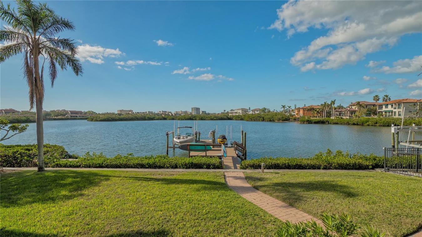 6330 HOLLYWOOD BOULEVARD, SARASOTA, Florida, 34231, United States, 6 Bedrooms Bedrooms, ,4 BathroomsBathrooms,Residential,For Sale,6330 HOLLYWOOD BOULEVARD,1681188