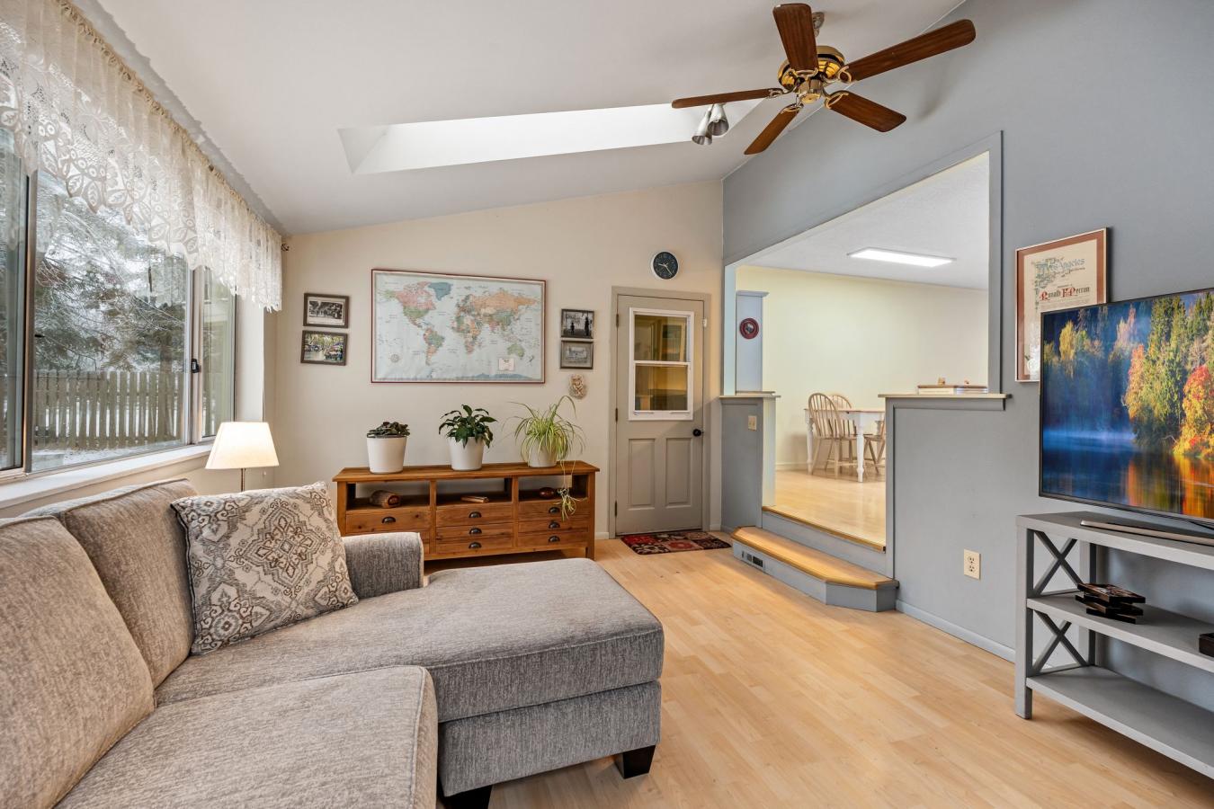 704 S Merton Avenue, Sandpoint, Idaho, 83864, United States, 3 Bedrooms Bedrooms, ,2 BathroomsBathrooms,Residential,For Sale,704 S Merton Avenue,1681180