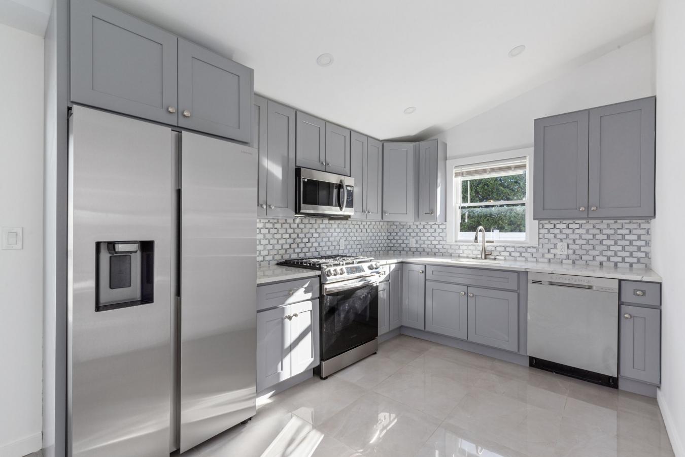 715 Farmers Avenue, Bellmore, New York, 11710, United States, 3 Bedrooms Bedrooms, ,2 BathroomsBathrooms,Residential,For Sale,715 Farmers Avenue,1681401