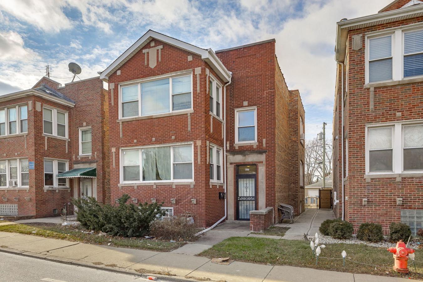 627 Harlem, Forest Park, Illinois, 60130, United States, 5 Bedrooms Bedrooms, ,2 BathroomsBathrooms,Residential,For Sale,627 Harlem,1682064