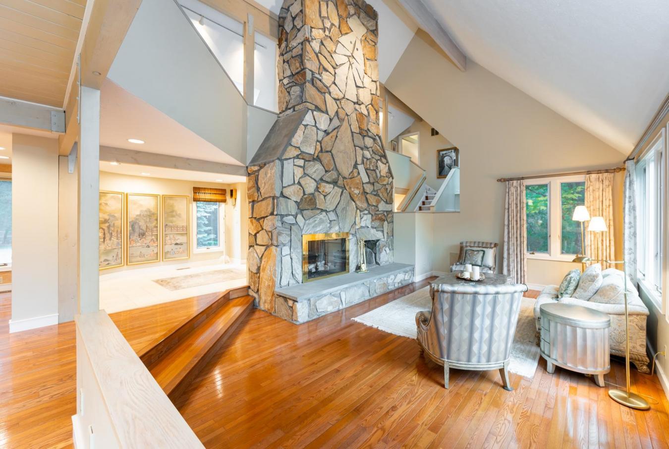 225 Perry Rd, Rindge, New Hampshire, 03461, United States, 4 Bedrooms Bedrooms, ,5 BathroomsBathrooms,Residential,For Sale,225 Perry Rd,1682056