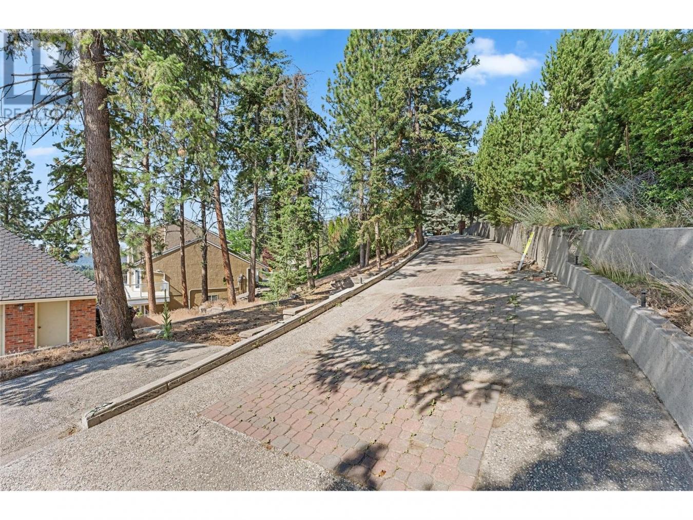 929 Guest Road, West Kelowna, BC, V1Z2L3, Canada, ,Residential,For Sale,929 Guest Road,1682055