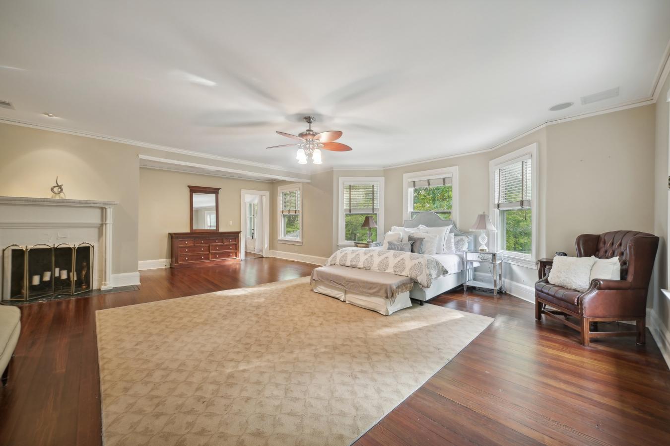 40 Highland Avenue, Short Hills, New Jersey, 07078, United States, 10 Bedrooms Bedrooms, ,6 BathroomsBathrooms,Residential,For Sale,40 Highland Avenue,1684164