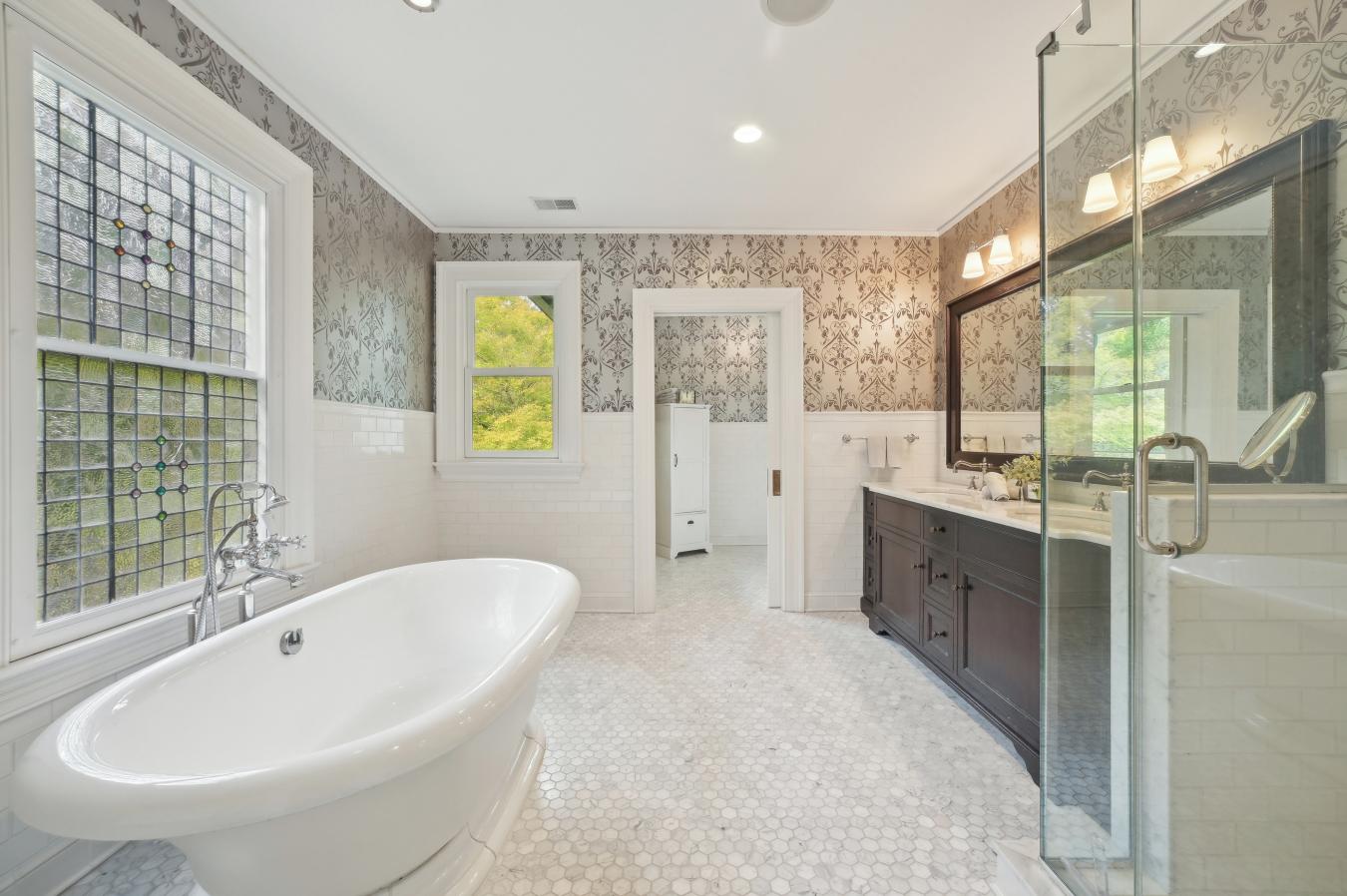 40 Highland Avenue, Short Hills, New Jersey, 07078, United States, 10 Bedrooms Bedrooms, ,6 BathroomsBathrooms,Residential,For Sale,40 Highland Avenue,1684164