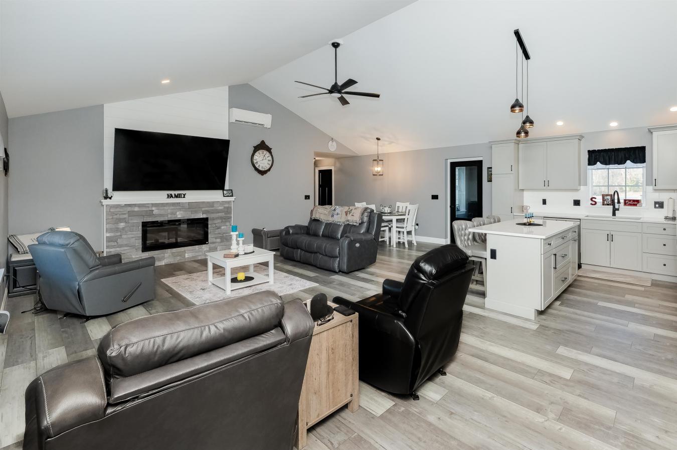 19 Whippoorwill, Somersworth, New Hampshire, 03878, United States, 3 Bedrooms Bedrooms, ,1 BathroomBathrooms,Residential,For Sale,19 Whippoorwill,1684149