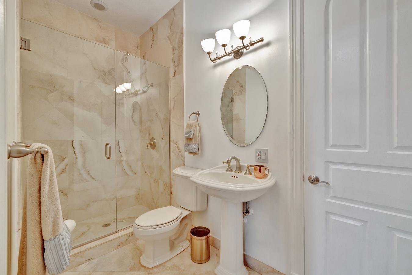 400 NE 8 Ave, Fort Lauderdale, FL, 33301, United States, 5 Bedrooms Bedrooms, ,4 BathroomsBathrooms,Residential,For Sale,400 NE 8 Ave,1684145