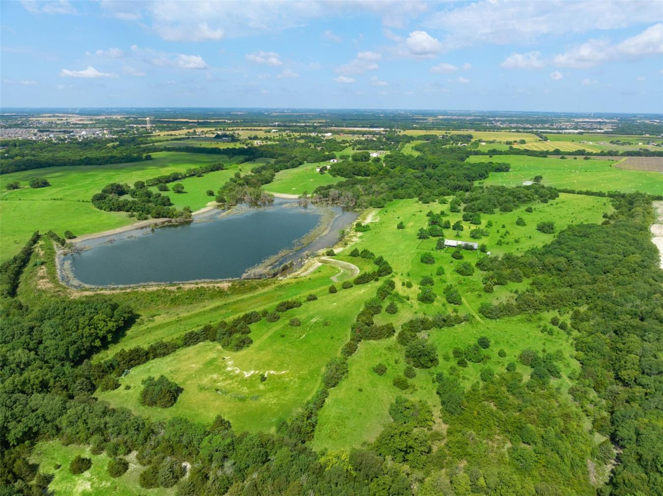 318 Cold Springs Road, Van Alstyne, Texas, 75495, United States, ,Residential,For Sale,318 Cold Springs Road,1684143