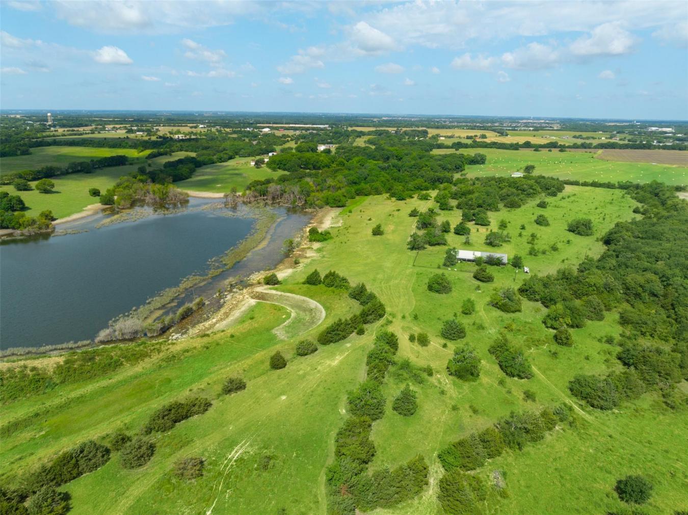 318 Cold Springs Road, Van Alstyne, Texas, 75495, United States, ,Residential,For Sale,318 Cold Springs Road,1684143