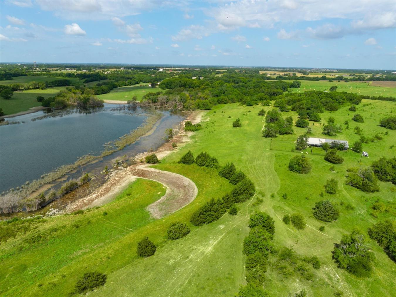 318 Cold Springs Road, Van Alstyne, Texas, 75495, United States, ,Residential,For Sale,318 Cold Springs Road,1684143