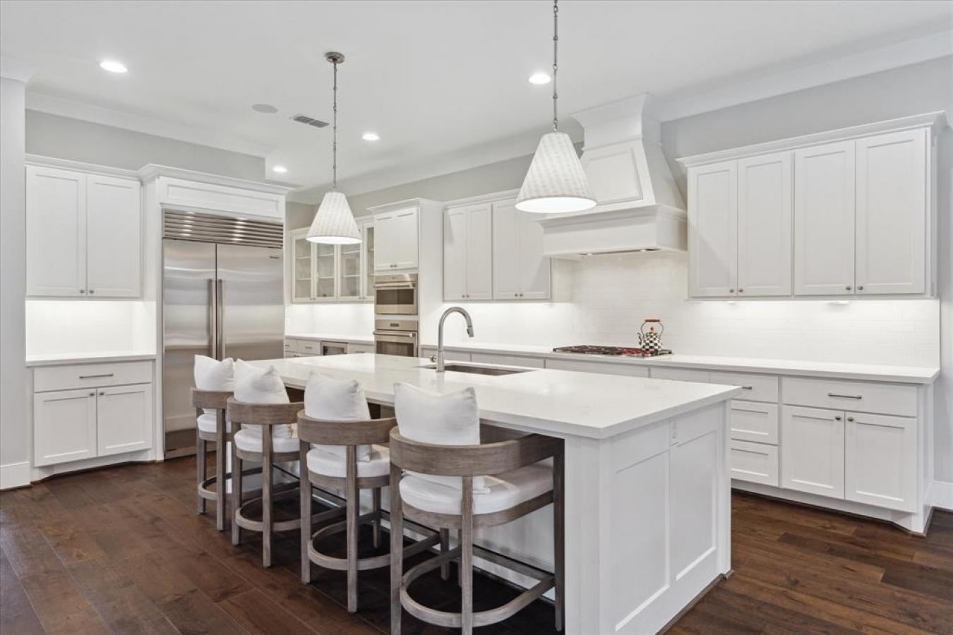 2401 Briarhurst Drive, Houston, TX, 77057, United States, 4 Bedrooms Bedrooms, ,5 BathroomsBathrooms,Residential,For Sale,2401 Briarhurst Drive,1685799