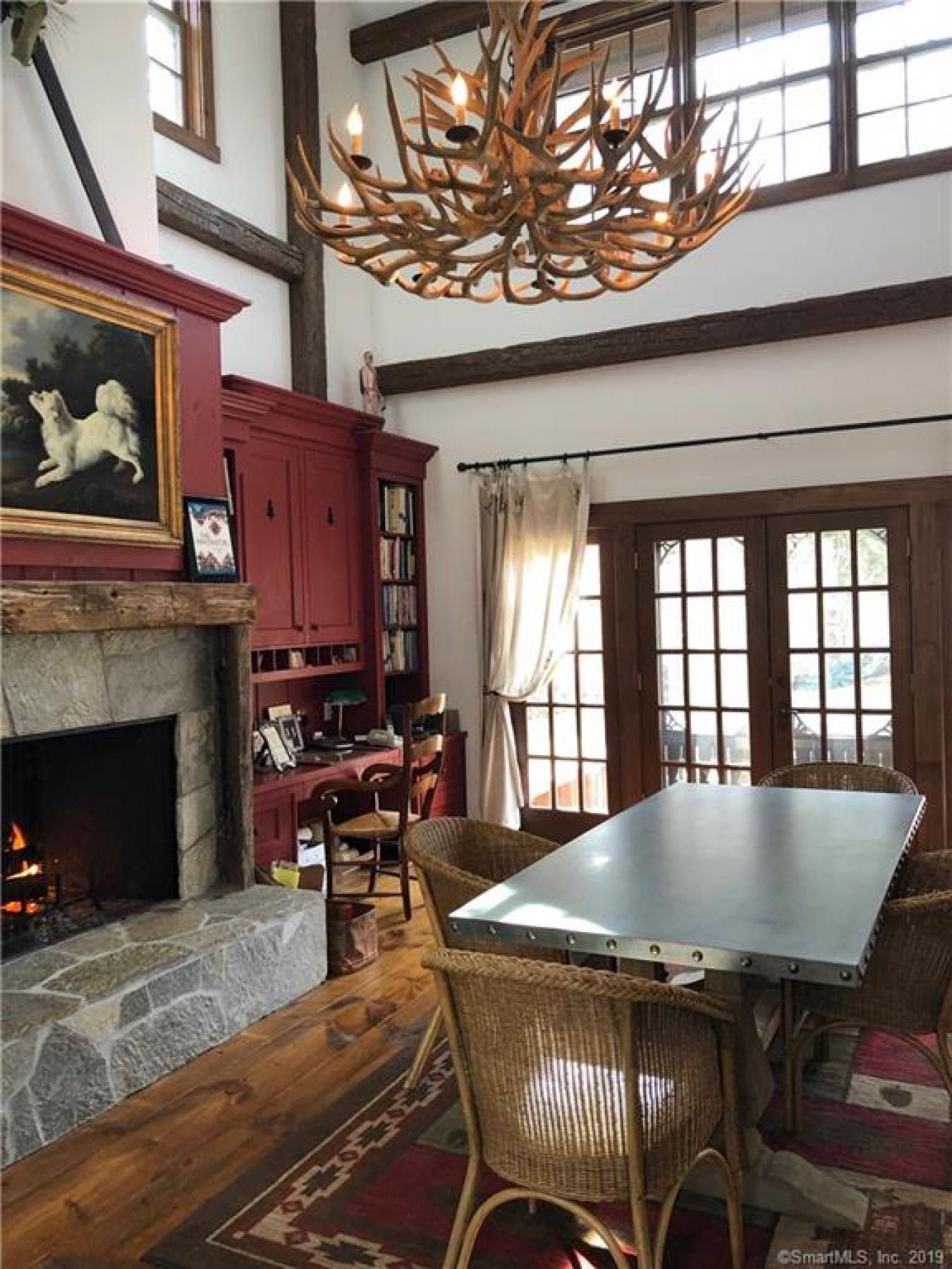 4 Partrick Lane, Westport, Connecticut, 06880, United States, 3 Bedrooms Bedrooms, ,4 BathroomsBathrooms,Residential,For Sale,4 Partrick Lane,1687879
