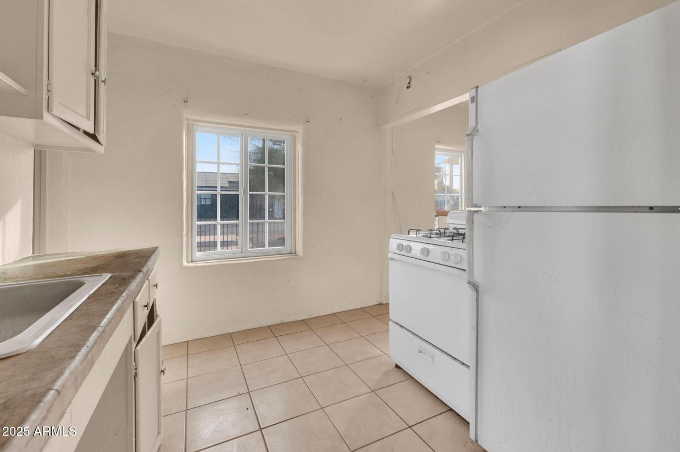1026 E CLARENDON Avenue, Phoenix, AZ, 85014, United States, ,Residential,For Sale,1026 E CLARENDON Avenue,1685783