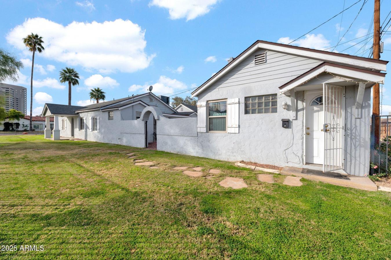 1026 E CLARENDON Avenue, Phoenix, AZ, 85014, United States, ,Residential,For Sale,1026 E CLARENDON Avenue,1685783