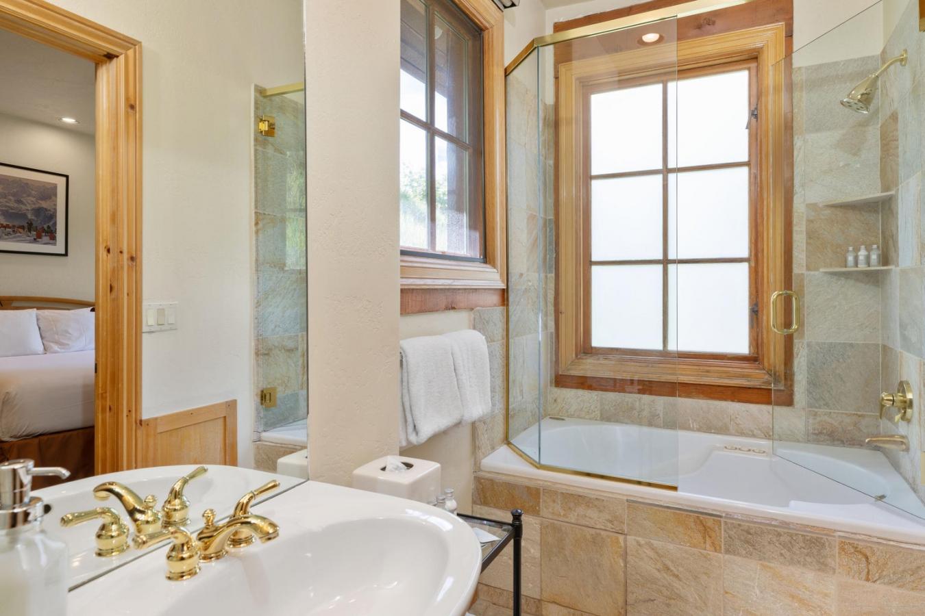 102 Sunny Ridge Place, Mountain Village, CO, 81435, United States, 3 Bedrooms Bedrooms, ,3 BathroomsBathrooms,Residential,For Sale,102 Sunny Ridge Place,1685766