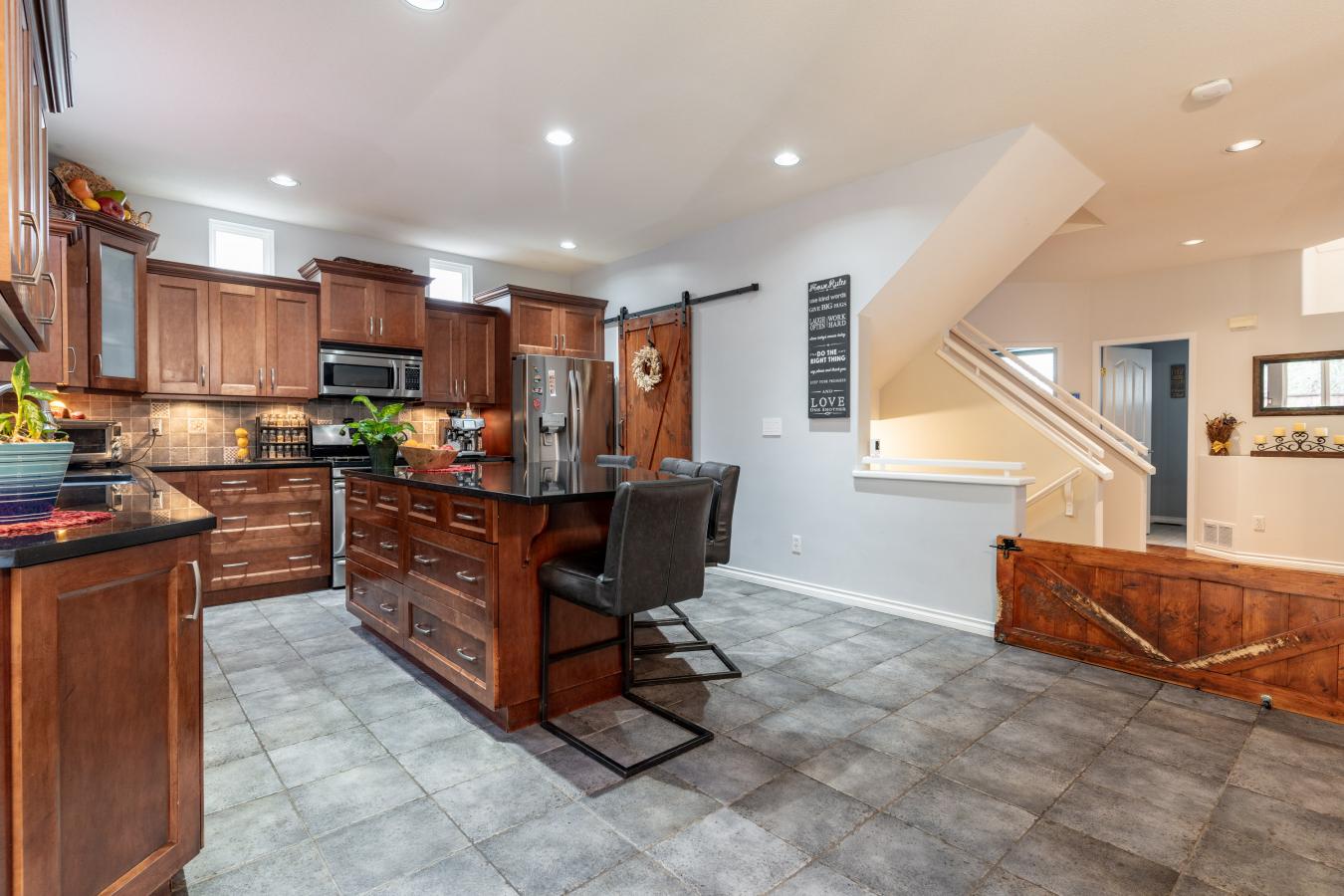 2513 PLATINUM LANE, Coquitlam, BC, V3E 3L1, Canada, 4 Bedrooms Bedrooms, ,3 BathroomsBathrooms,Residential,For Sale,2513 PLATINUM LANE,1687873