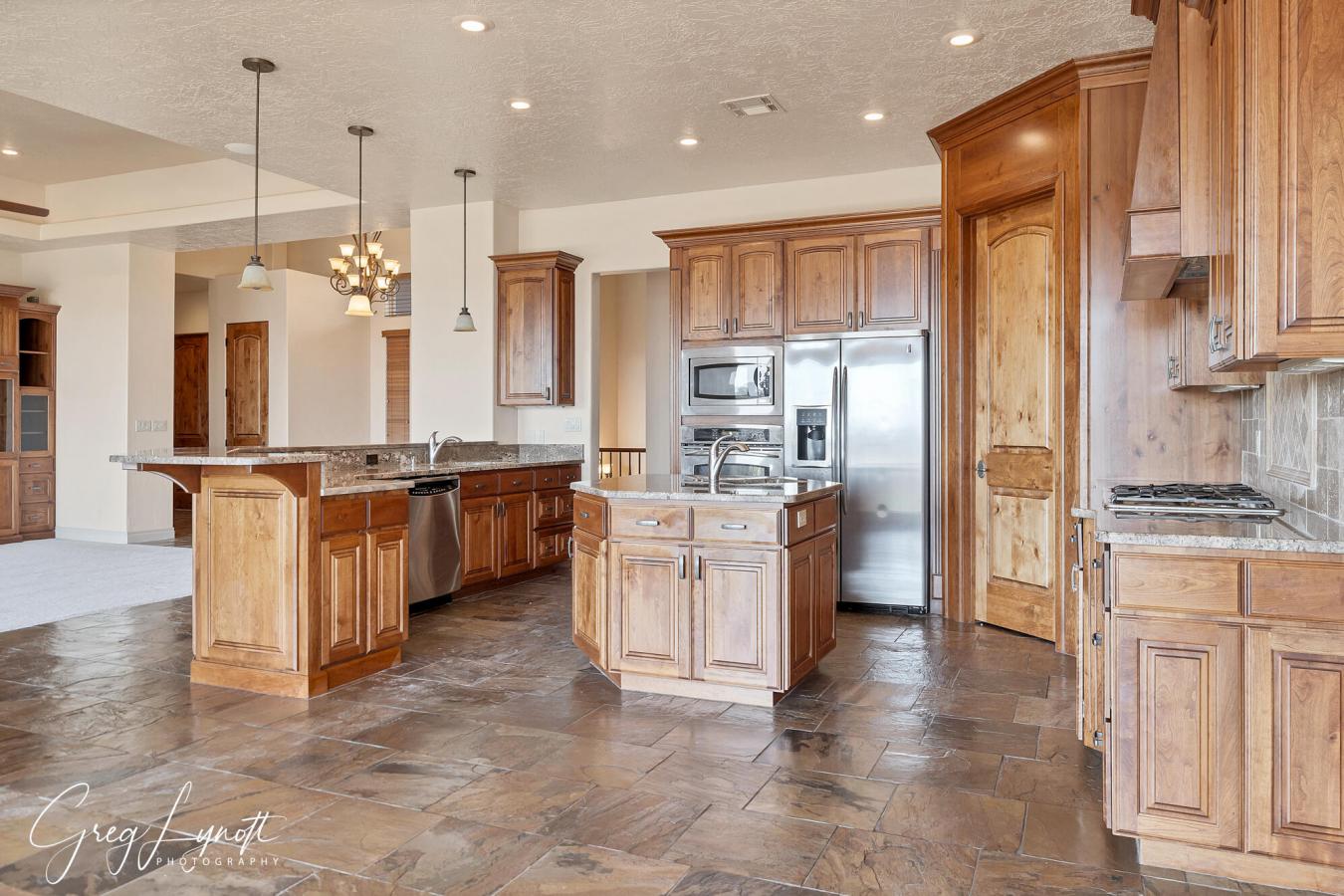 1793 View Point, St George, UT, 84790, United States, 4 Bedrooms Bedrooms, ,4 BathroomsBathrooms,Residential,For Sale,1793 View Point,1687869