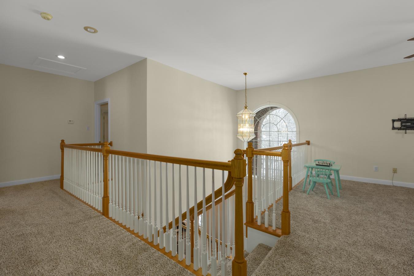 821 North Spoede Road, Creve Coeur, Missouri, 63141, United States, 5 Bedrooms Bedrooms, ,4 BathroomsBathrooms,Residential,For Sale,821 North Spoede Road,1687838