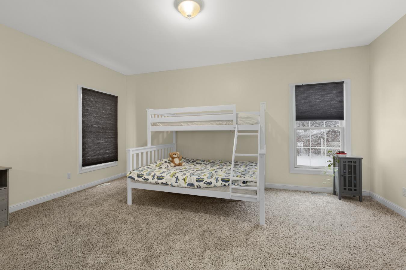 821 North Spoede Road, Creve Coeur, Missouri, 63141, United States, 5 Bedrooms Bedrooms, ,4 BathroomsBathrooms,Residential,For Sale,821 North Spoede Road,1687838