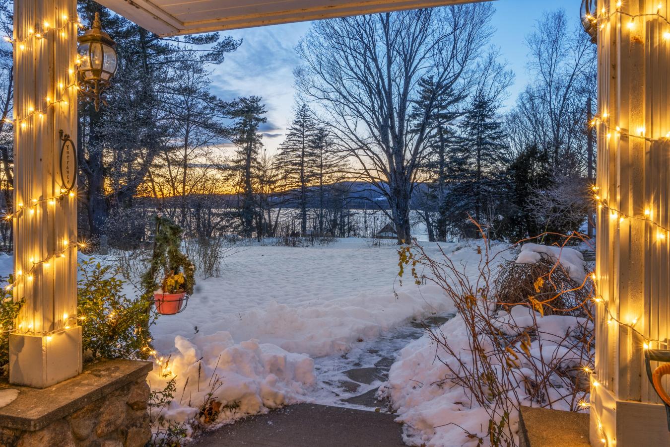 9 Dry Point Drive, Rome, ME, 04963, United States, ,Residential,For Sale,9 Dry Point Drive,1687833