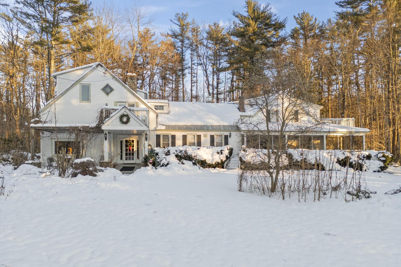 9 Dry Point Drive, Rome, ME, 04963, United States, ,Residential,For Sale,9 Dry Point Drive,1687833