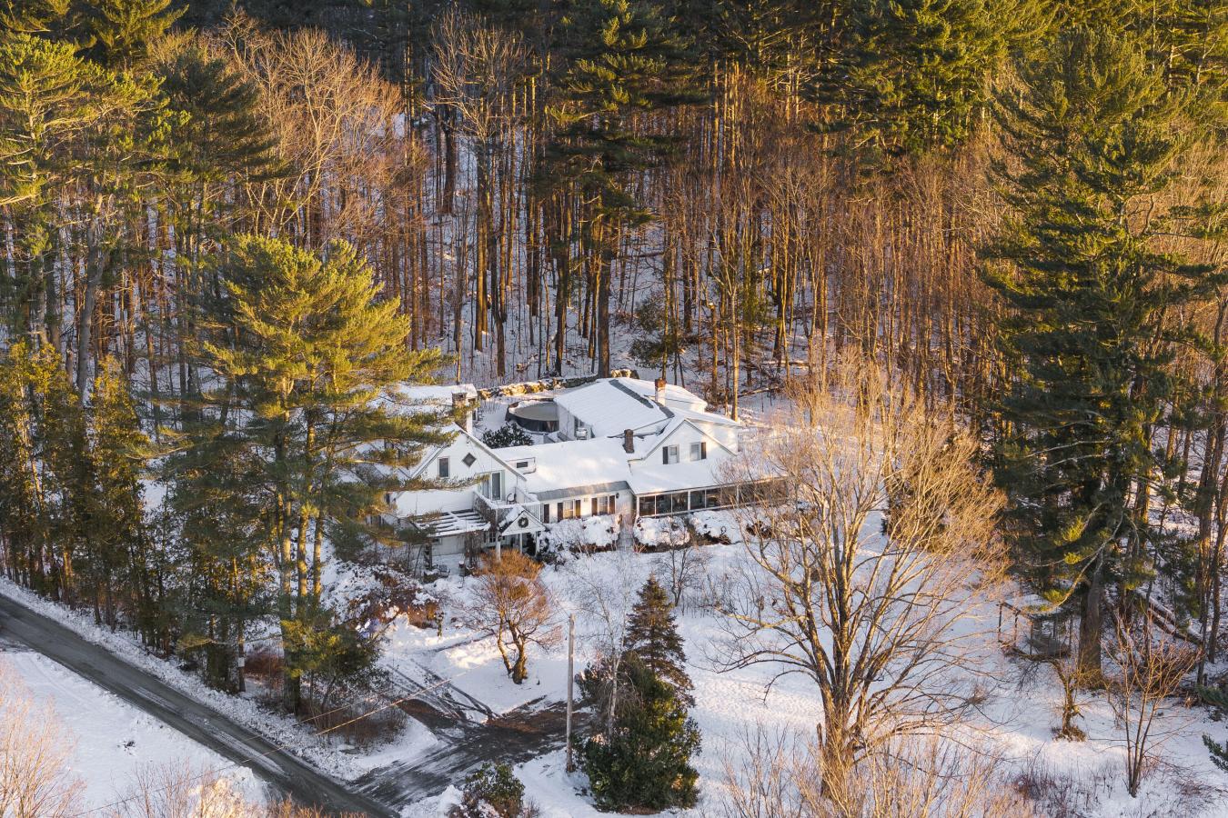 9 Dry Point Drive, Rome, ME, 04963, United States, ,Residential,For Sale,9 Dry Point Drive,1687833