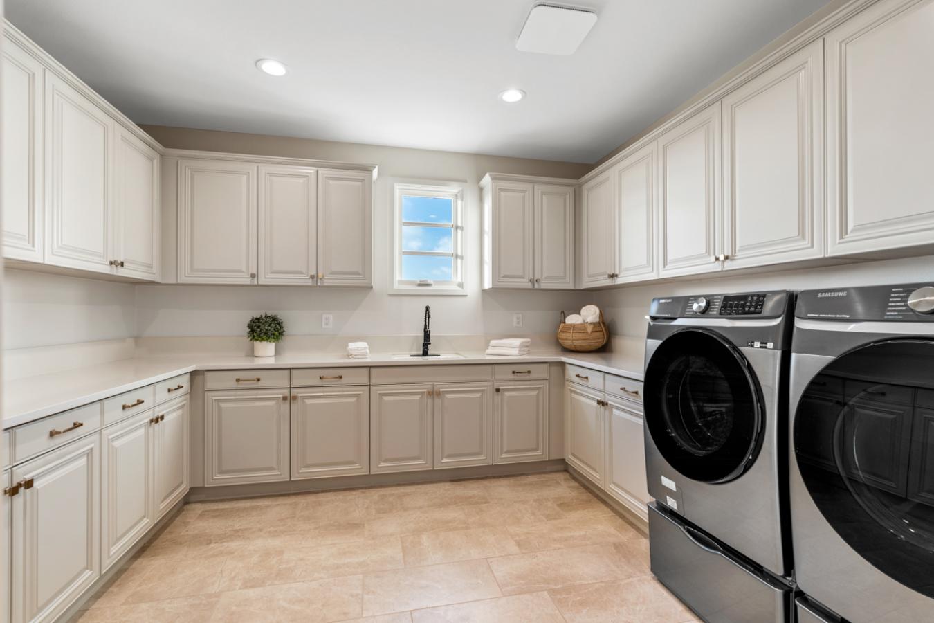 18226 Avenida Apice, Rancho Santa Fe, CA, 92067, United States, 5 Bedrooms Bedrooms, ,4 BathroomsBathrooms,Residential,For Sale,18226 Avenida Apice,1687819