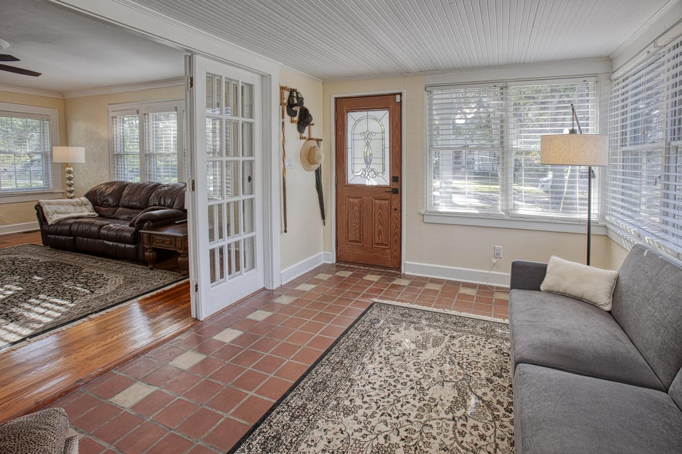 165 21st Ave NE, St Petersburg, FL, 33704, United States, 3 Bedrooms Bedrooms, ,2 BathroomsBathrooms,Residential,For Sale,165 21st Ave NE,1687817