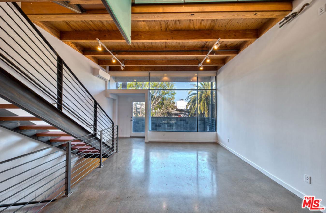 1113 Electric Avenue 6, Venice, CA, 90291, United States, 1 Bedroom Bedrooms, ,1 BathroomBathrooms,Residential,For Sale,1113 Electric Avenue 6,1687800