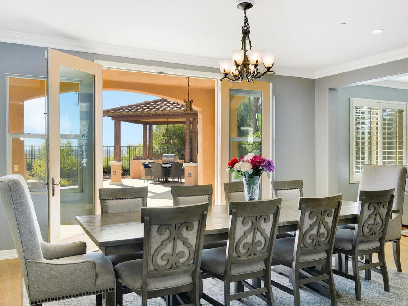 2509 Honeybell Lane, Escondido, California, 92027, United States, 5 Bedrooms Bedrooms, ,4 BathroomsBathrooms,Residential,For Sale,2509 Honeybell Lane,1689091