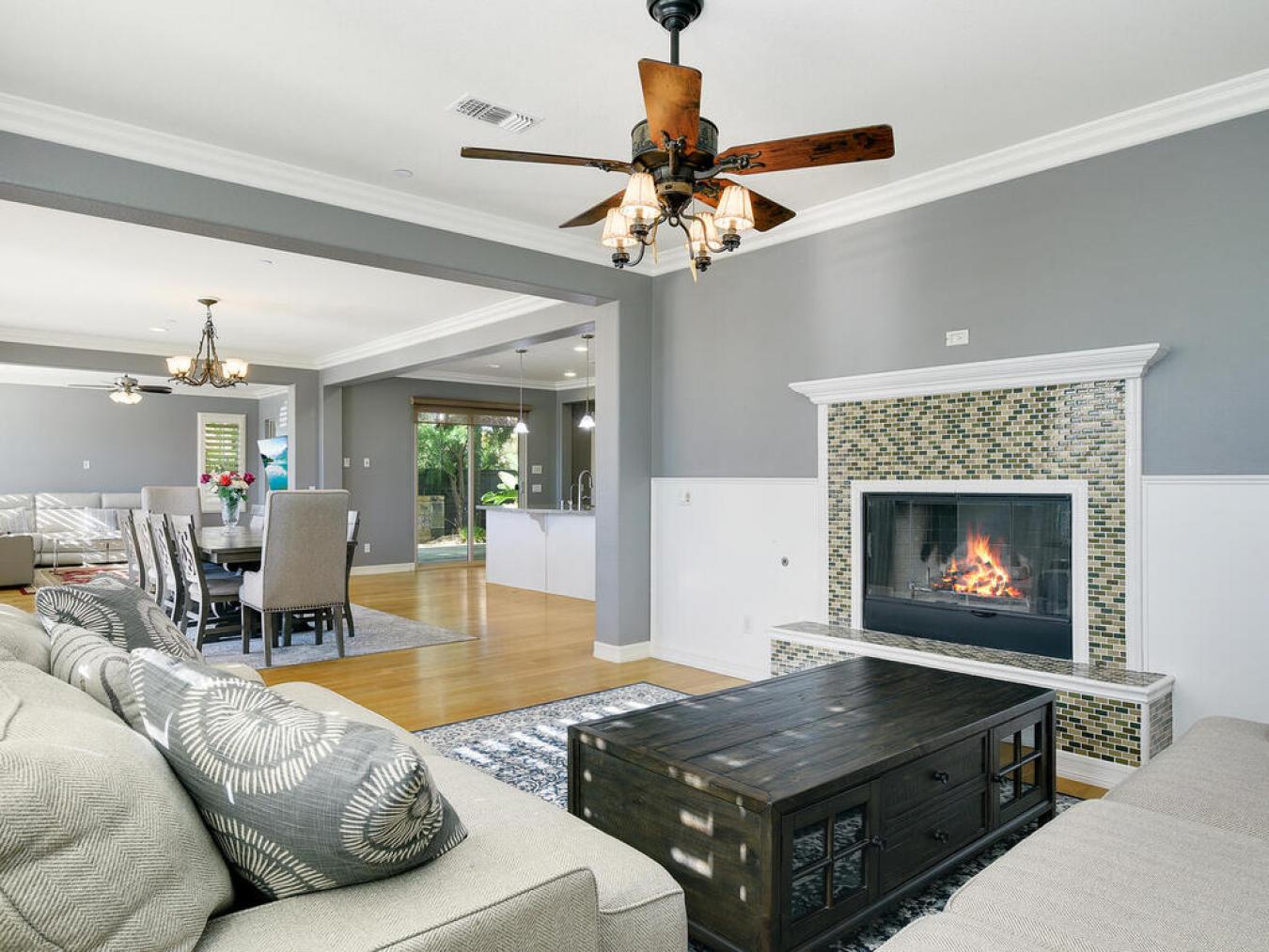 2509 Honeybell Lane, Escondido, California, 92027, United States, 5 Bedrooms Bedrooms, ,4 BathroomsBathrooms,Residential,For Sale,2509 Honeybell Lane,1689091